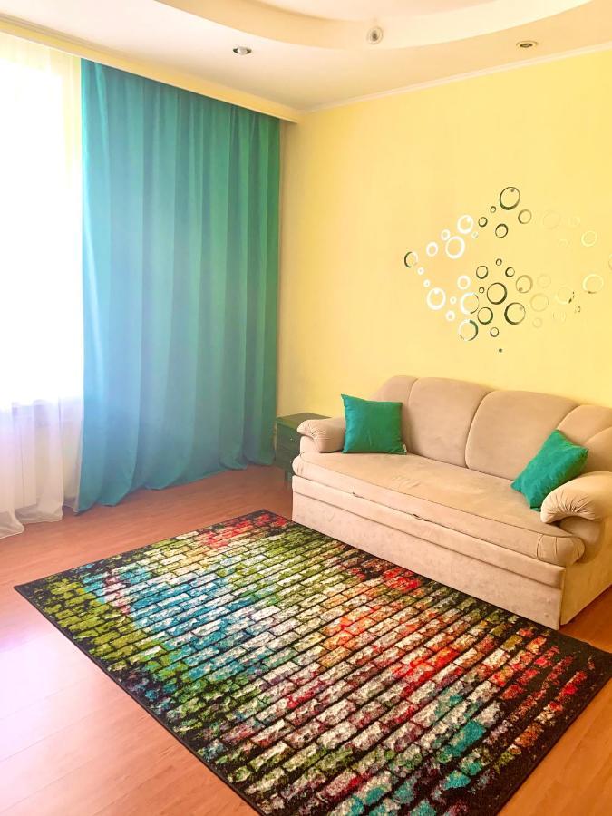 Apartaments On Pavlovskaya 8 Kharkiv Eksteriør billede